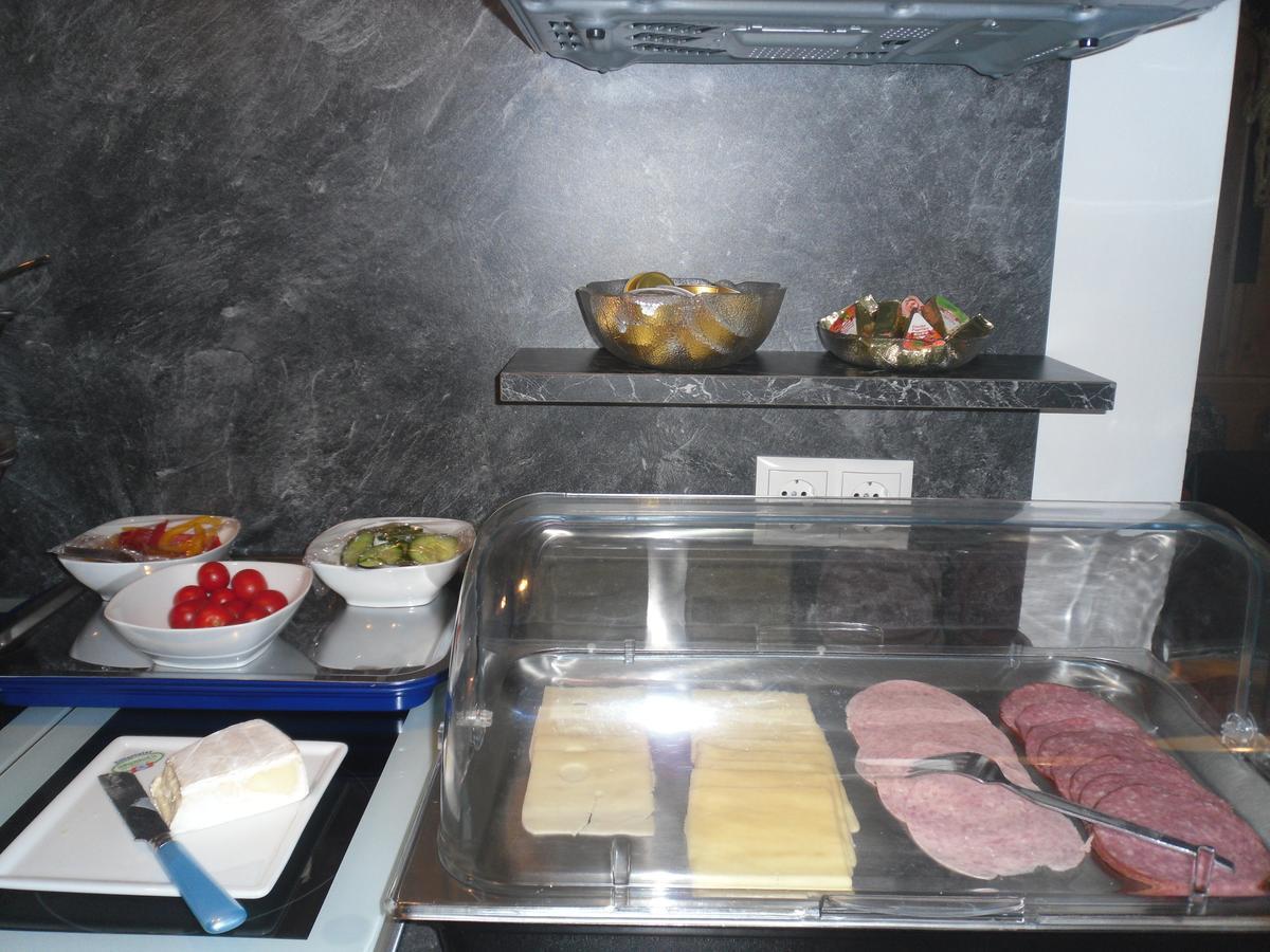 Gruenwaldhof Bed and Breakfast Tux Εξωτερικό φωτογραφία